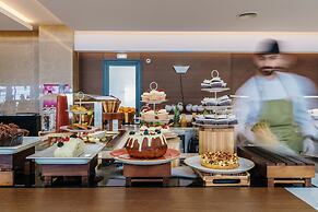 Gennadi Grand Resort