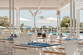 Gennadi Grand Resort