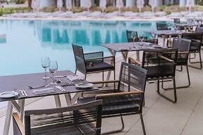 Gennadi Grand Resort