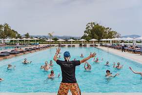 Gennadi Grand Resort