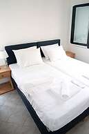 Geo Holidays Studios