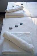 Geo Holidays Studios