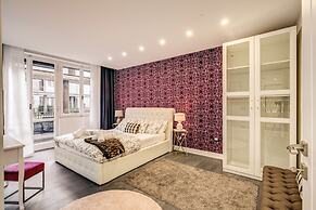 AwesHome - Hanging Gardens