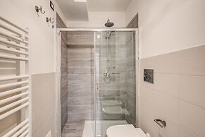 AwesHome - Hanging Gardens