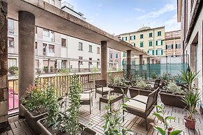 AwesHome - Hanging Gardens