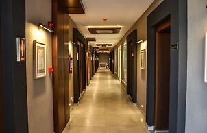 Karakas Hotel