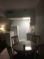 Hollywood Beach Resort-one Bedroom Sleeps 6