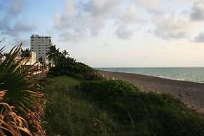 Hollywood Beach Resort -two Bedrooms Sleeps 6