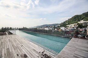 The Deck Patong