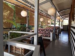 Tuanis B&B Tamarindo