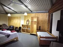 Tuanis B&B Tamarindo