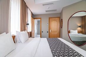 Amante Narikala Hotel