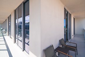 Costa Hollywood Beach Resort