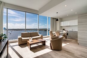 Costa Hollywood Beach Resort