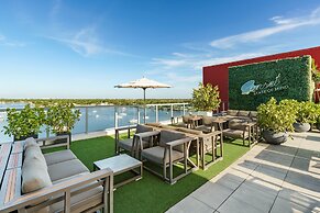 Costa Hollywood Beach Resort