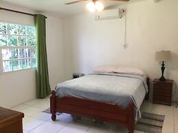 Lorna Cottage Sandy Point