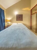 Ella's Park View Townhouse Crown Point