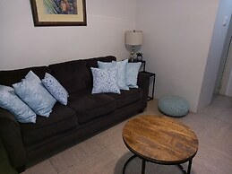 Ella's Park View Townhouse Crown Point