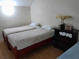 Ella's Park View Townhouse Crown Point