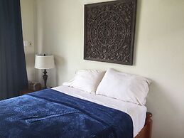 Ella's Park View Townhouse Crown Point