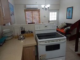 Ella's Park View Townhouse Crown Point