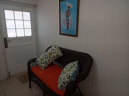 Ella's Park View Townhouse Crown Point