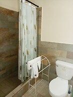 Ella's Park View Townhouse Crown Point