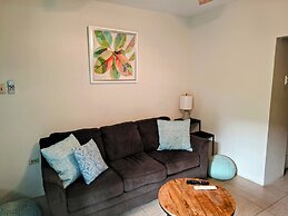 Ella's Park View Townhouse Crown Point