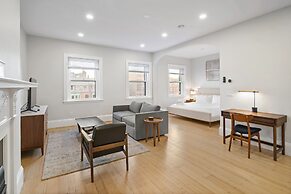Charlesgate Suites