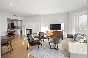 Charlesgate Suites