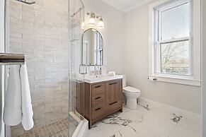 Charlesgate Suites