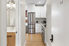 Charlesgate Suites