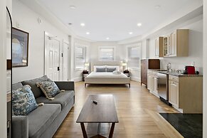 Charlesgate Suites