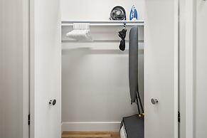Charlesgate Suites