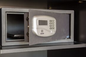 Hotel Ciudadano Suites