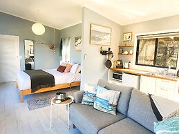 Flotsam Studio Accommodation