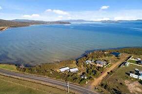 Flotsam Studio Accommodation