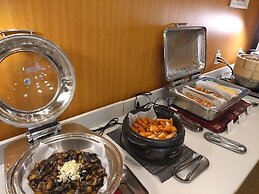 Apa Hotel Isehara-Ekimae