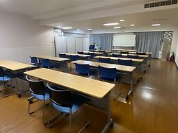 Apa Hotel Isehara-Ekimae