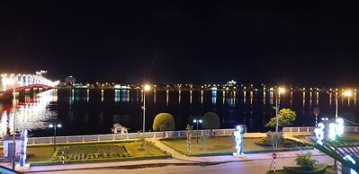 Phu Cuong Beach Hotel