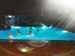 Phu Cuong Beach Hotel