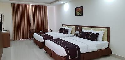 Phu Cuong Beach Hotel