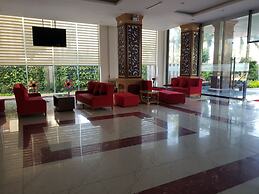 Phu Cuong Beach Hotel