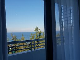 Phu Cuong Beach Hotel