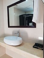 Phu Cuong Beach Hotel