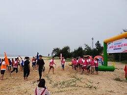 Phu Cuong Beach Hotel