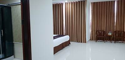 Phu Cuong Beach Hotel