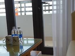 Phu Cuong Beach Hotel