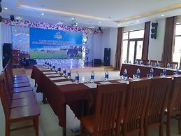 Phu Cuong Beach Hotel