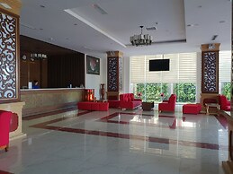 Phu Cuong Beach Hotel